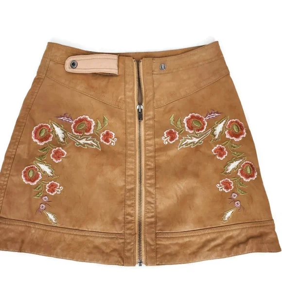 FREE PEOPLE Brown Embroidered Alanis Mini Skirt SIze 2 - Picture 4 of 11